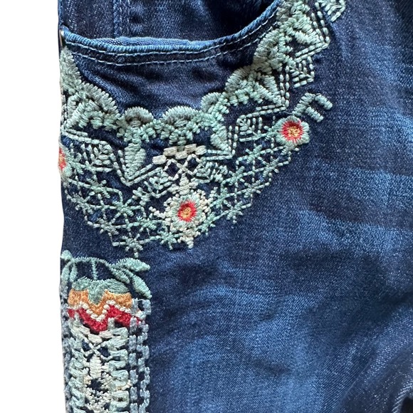 Laurie‎ Felt Los Angeles Jeans Classic Boot Cut Floral Embroidery Boho Size 2 - Picture 6 of 11